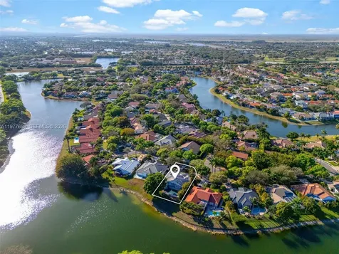 10784 Avenida Santa Ana Boca Raton FL 33498