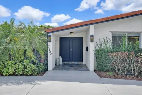 7700 SW 139th Terrace Palmetto Bay FL 33158