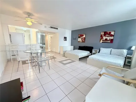 100 Lincoln Road Miami Beach FL 33139