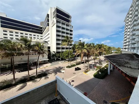 100 Lincoln Road Miami Beach FL 33139
