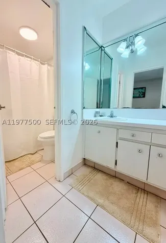 100 Lincoln Road Miami Beach FL 33139