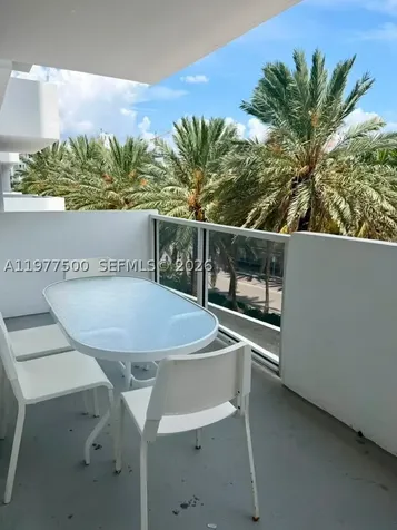 100 Lincoln Road Miami Beach FL 33139