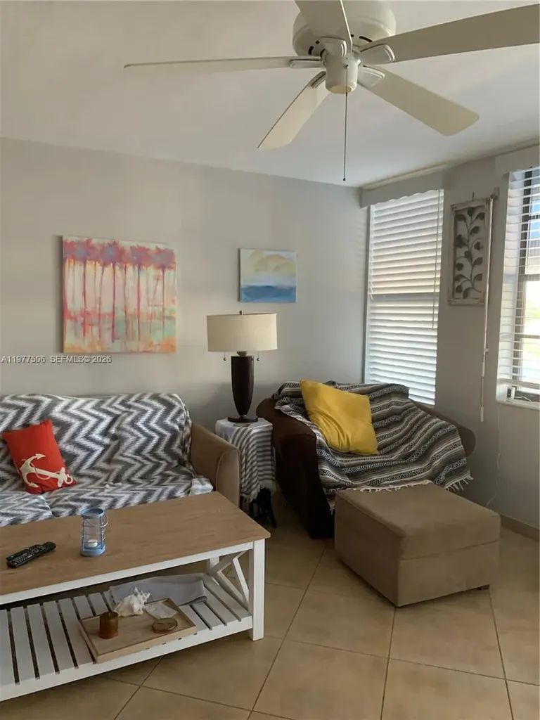 322 Taylor Street Hollywood FL 33019