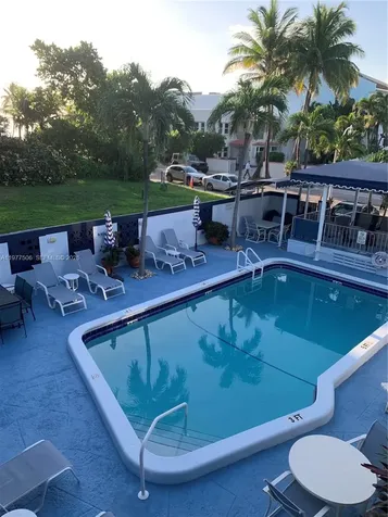 322 Taylor Street Hollywood FL 33019