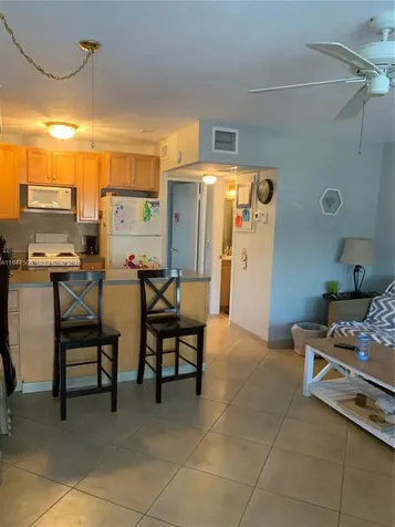 322 Taylor Street Hollywood FL 33019