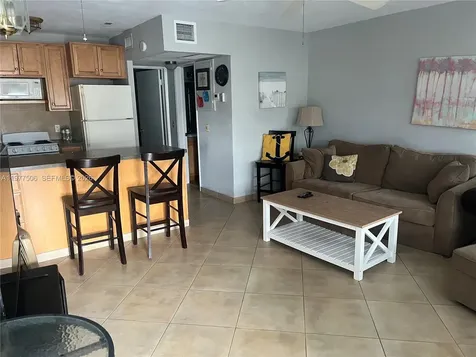 322 Taylor Street Hollywood FL 33019