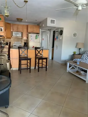 322 Taylor Street Hollywood FL 33019