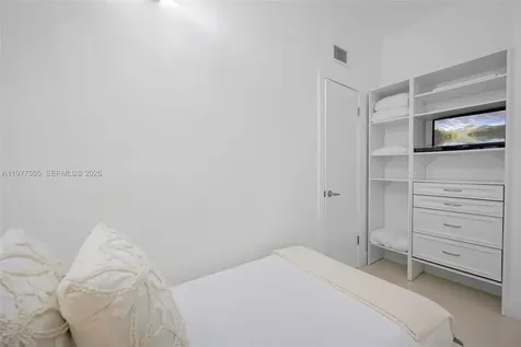 19370 Collins Avenue Sunny Isles Beach FL 33160