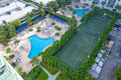19370 Collins Avenue Sunny Isles Beach FL 33160
