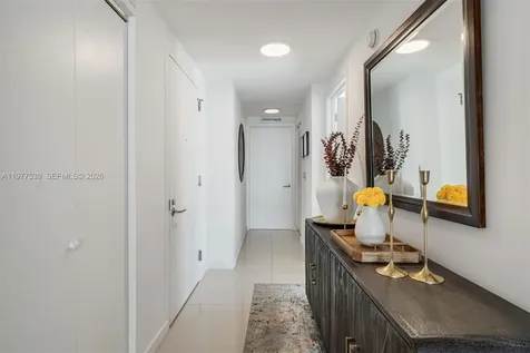 460 NE 28th Street Miami FL 33137
