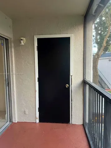 4435 Treehouse Lane Tamarac FL 33319
