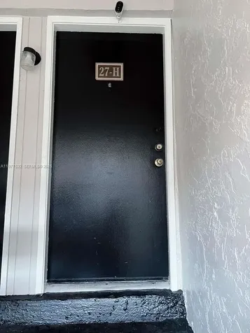 4435 Treehouse Lane Tamarac FL 33319