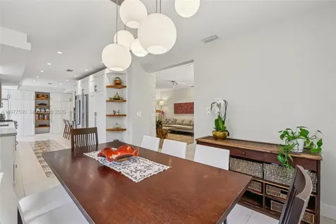 441 SW 27th Road Miami FL 33129