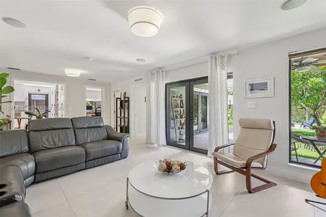 441 SW 27th Road Miami FL 33129