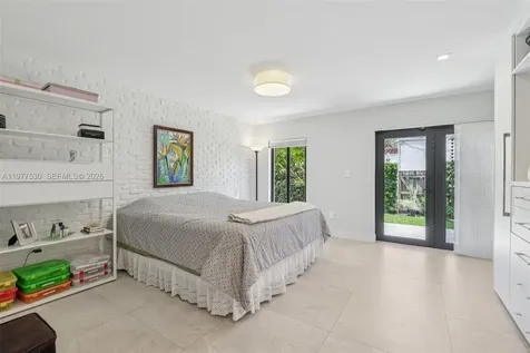 441 SW 27th Road Miami FL 33129