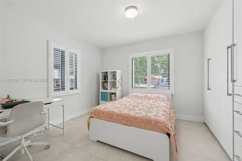 441 SW 27th Road Miami FL 33129