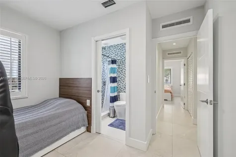 441 SW 27th Road Miami FL 33129