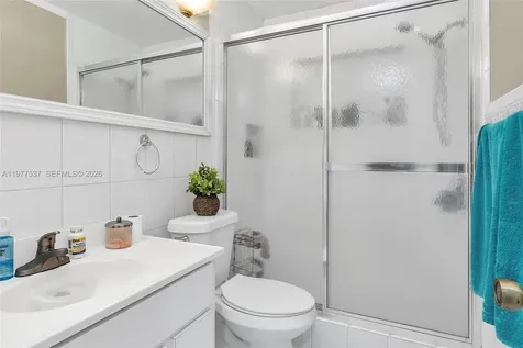9011 SW 18th Terrace Miami FL 33165