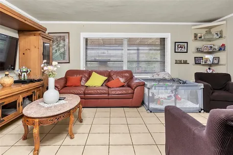 9011 SW 18th Terrace Miami FL 33165