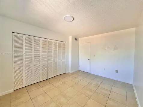 7423 SW 152nd Avenue Miami FL 33193