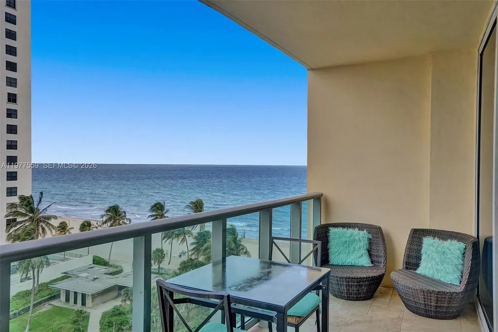 2501 S Ocean Drive Hollywood FL 33019