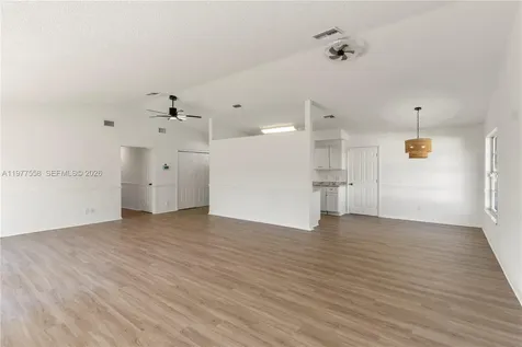 1816 SW 14th Avenue SW Vero Beach FL 32962