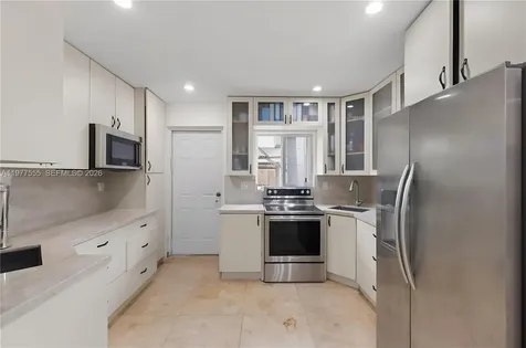 1601 Bay Road Miami Beach FL 33139