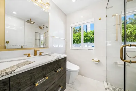 3465 NE 31st Avenue Lighthouse Point FL 33064