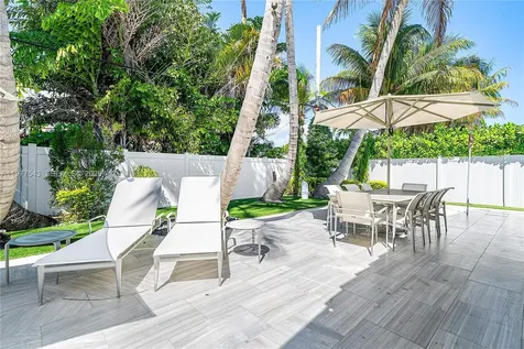 3465 NE 31st Avenue Lighthouse Point FL 33064