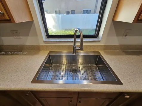 3370 W 90th Street Hialeah FL 33018