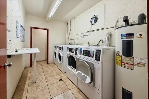 4803 NW 7th Street Miami FL 33126