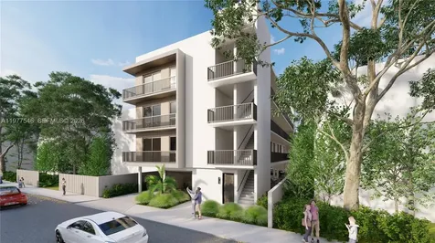 61 NW 17th Place Miami FL 33125