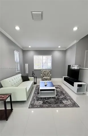 20830 SW 90th Place Cutler Bay FL 33189