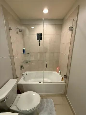 4900 NW 83rd Path Doral FL 33166