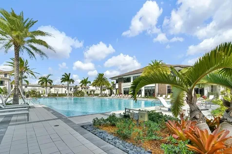 4900 NW 83rd Path Doral FL 33166