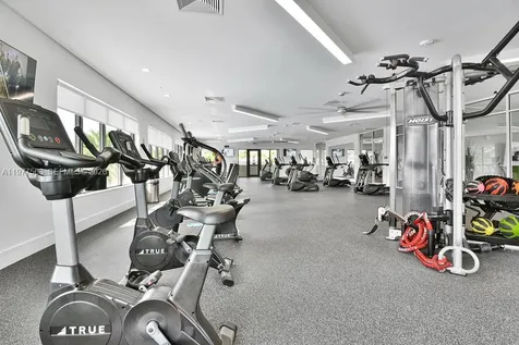 4900 NW 83rd Path Doral FL 33166