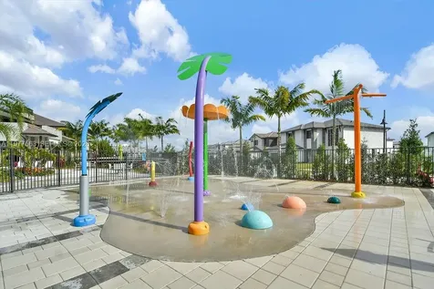 4900 NW 83rd Path Doral FL 33166