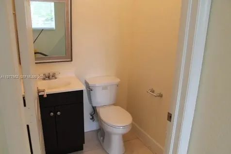 2945 Coconut Avenue Miami FL 33133