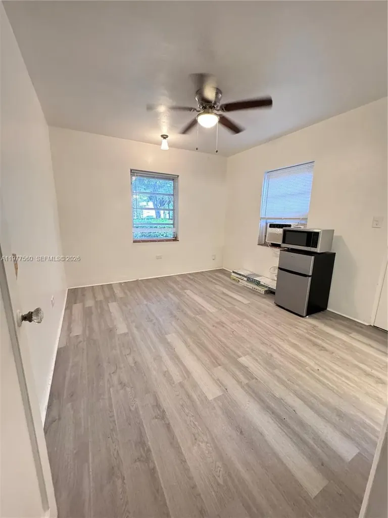 2652 SW 23rd Avenue Miami FL 33133