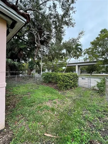 2652 SW 23rd Avenue Miami FL 33133