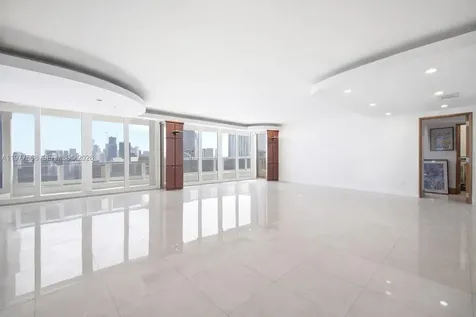 1717 N Bayshore Drive Miami FL 33132