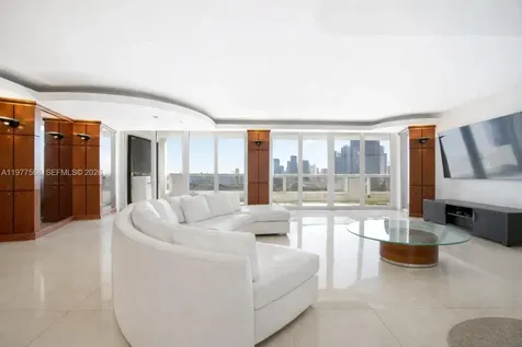 1717 N Bayshore Drive Miami FL 33132