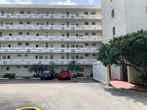 3010 Marcos Drive Aventura FL 33160
