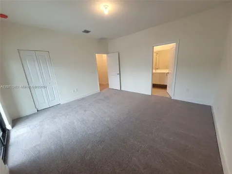 4558 NW 83rd Avenue Doral FL 33166