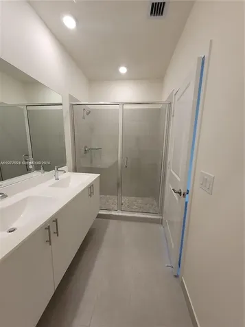 4558 NW 83rd Avenue Doral FL 33166