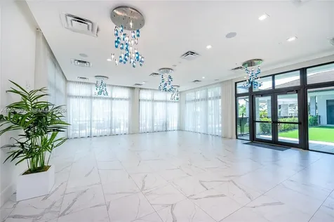 4558 NW 83rd Avenue Doral FL 33166