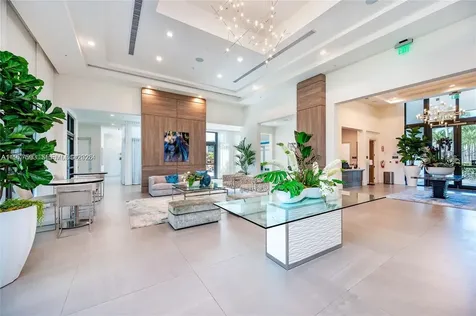 4558 NW 83rd Avenue Doral FL 33166