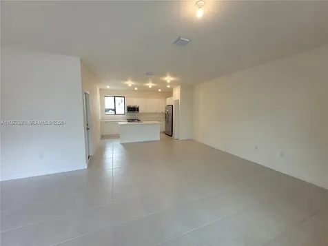 4558 NW 83rd Avenue Doral FL 33166