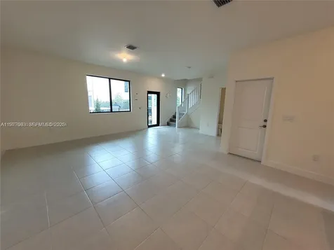 4558 NW 83rd Avenue Doral FL 33166