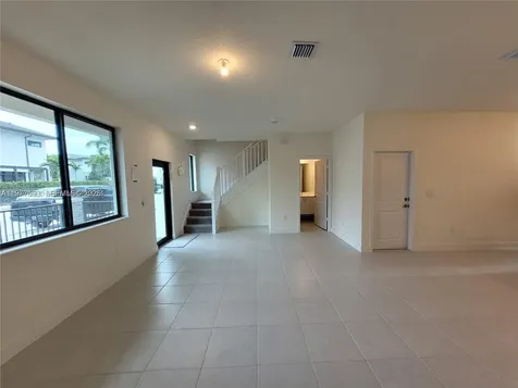 4558 NW 83rd Avenue Doral FL 33166